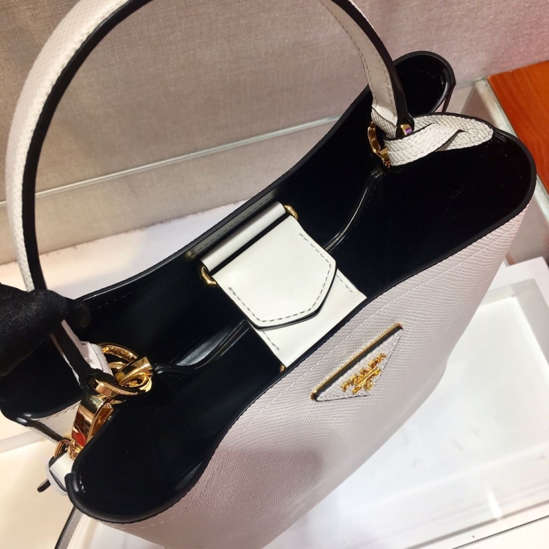 Pra*a top handle bags